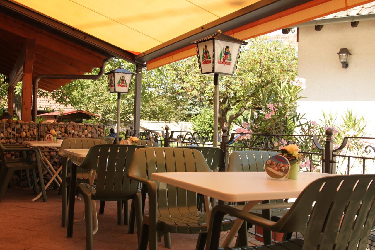 Hotel-Gasthaus Engel Luttingen Laufenburg Eksteriør billede