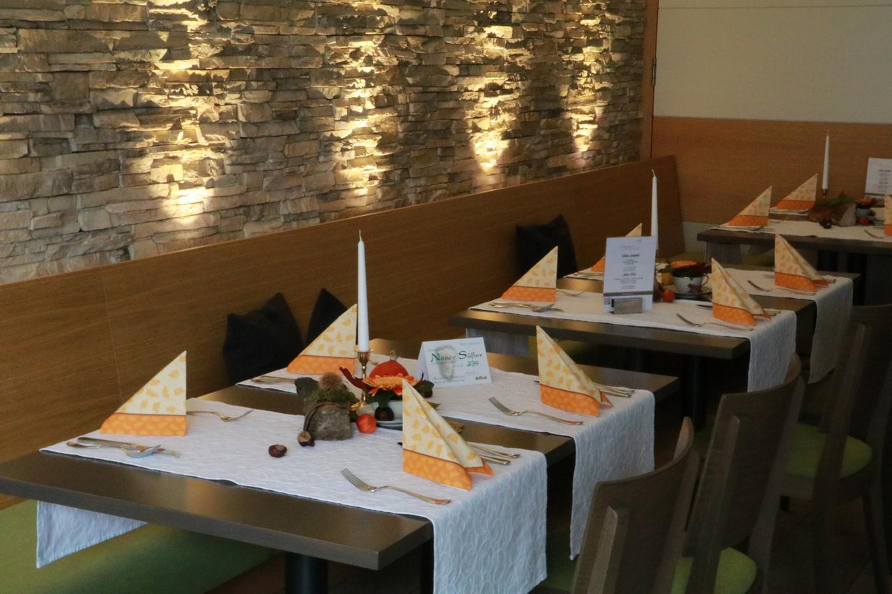 Hotel-Gasthaus Engel Luttingen Laufenburg Eksteriør billede